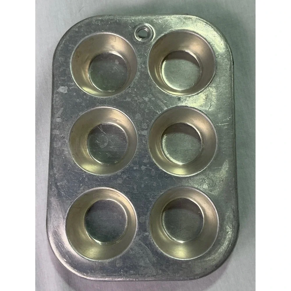 Vintage 6 Cup Aluminum Muffin Pan Small Cupcake Baking Tin USA Farmhouse